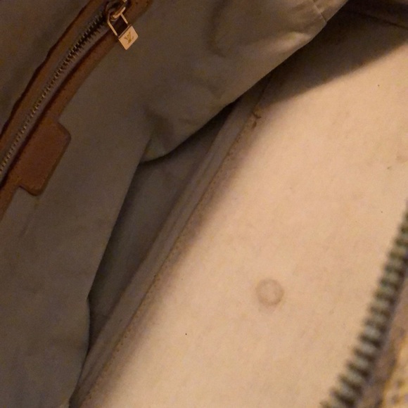 Louis Vuitton purse - Picture 4 of 5